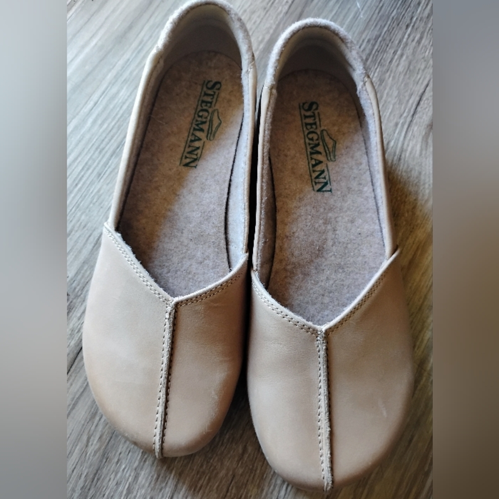 Stegmann Leather Wool Ladies Shoes Size 6